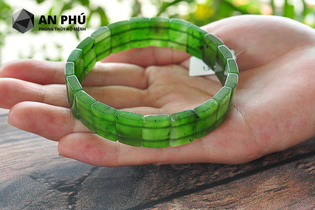 vòng ngọc bích xanh dạng bảng vòng ngọc bích xanh dạng bảng