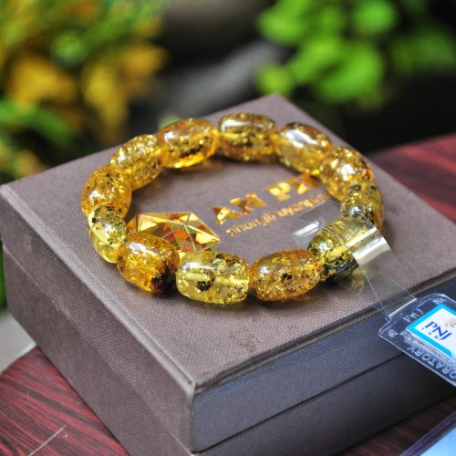 Vòng hổ phách vàng rêu dạng lu