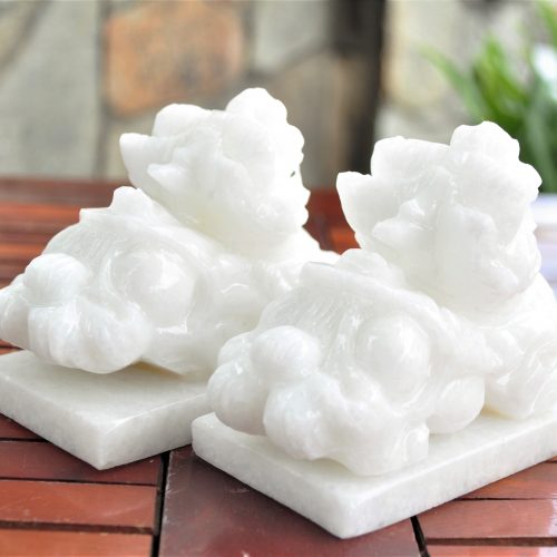 tỳ hưu trắng phong thủy