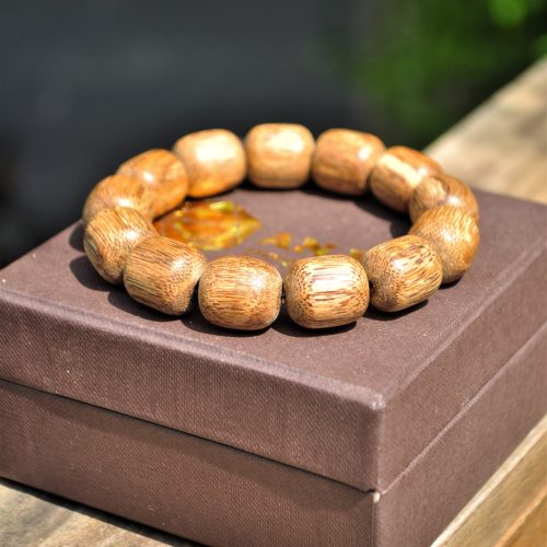 Vòng Trầm hương tốc Quảng Bình đốt khúc