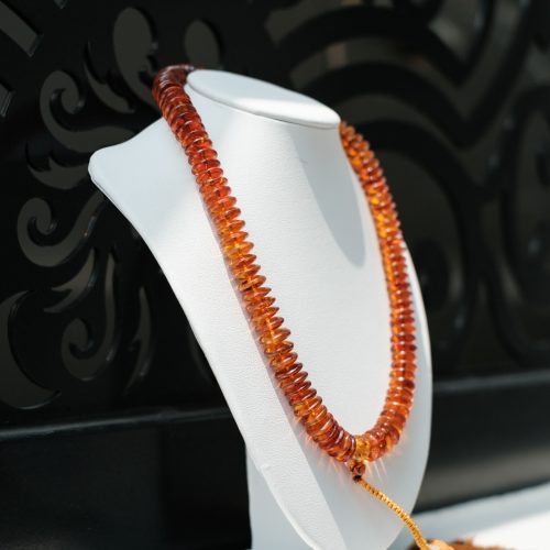 Vòng 108 hạt hổ phách Cognac vàng Nga bánh xe 14 ly
