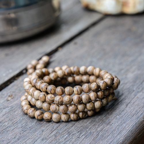 Chuỗi Trầm Bông Việt 108 Hạt – Hương Thiền Thanh Tịnh, Dành Cho Người Yêu Mùi Trầm Tự Nhiên